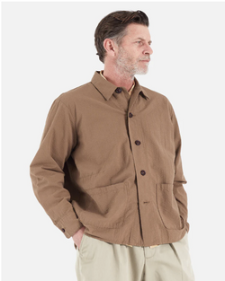 UNIVERSAL WORKS TRAVAIL OVERSHIRT IN OLIVE COTTON SEERSUCKER