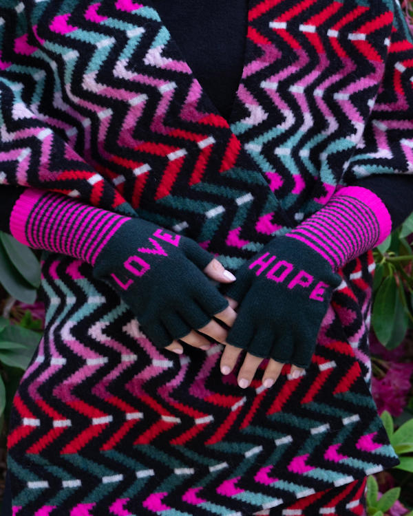 QUINTON CHADWICK FINGERLESS LOVE HOPE GLOVES IN DARK GREEN AND FUCHSIA PINK
