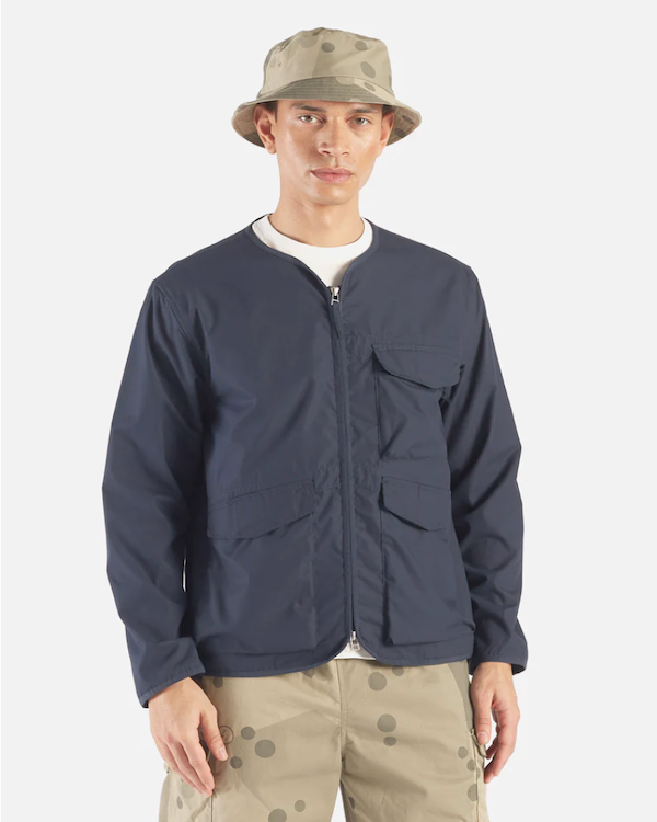UNIVERSAL WORKS PARACHUTE LINER JACKET IN NAVY RECYCLED POLY TECH