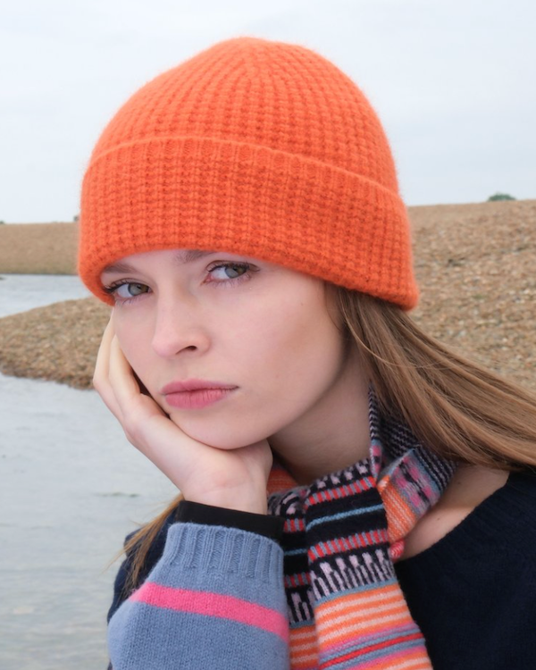 QUINTON CHADWICK BEANIE HAT IN CLEMENTINE 