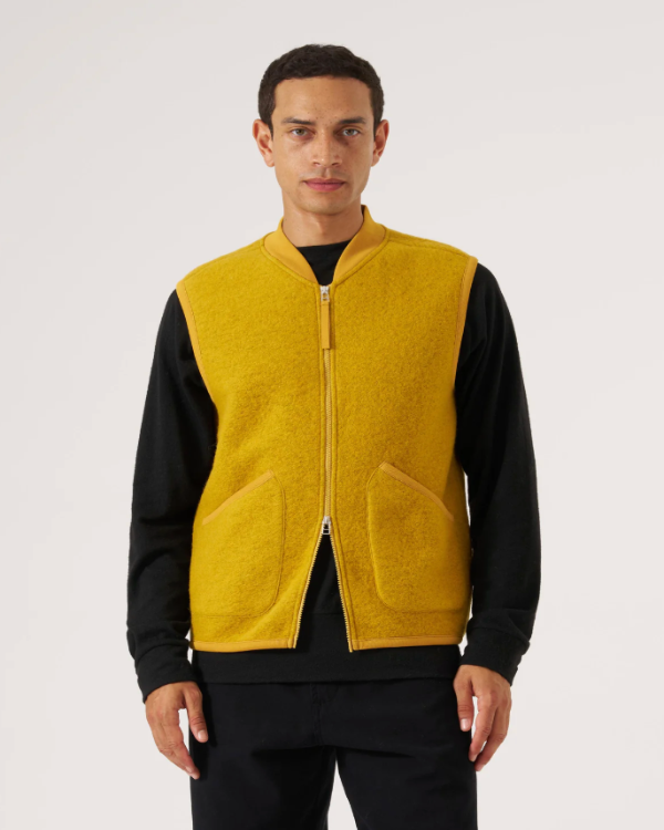 UNIVERSAL WORKS ZIP WAISTCOAT IN YELLOW WOOL FLEECE
