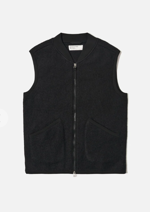 UNIVERSAL WORKS ZIP WAISTCOAT IN BLACK WOOL FLEECE