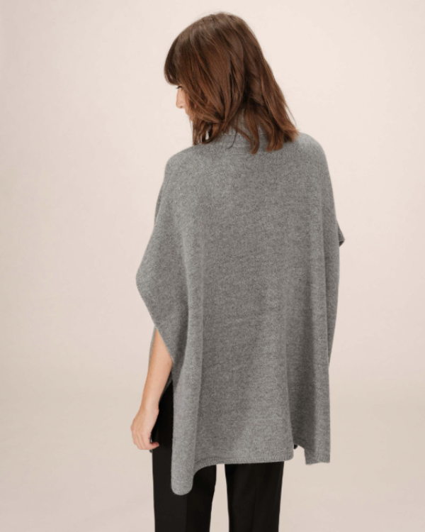 GRACE & MILA WOOL SAISON KNIT PONCHO - ANTHRACITE