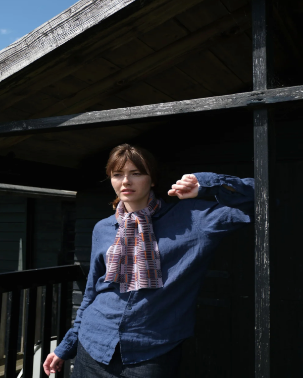 QUINTON CHADWICK LADDERS SCARF IN QUARTZ COLOURS