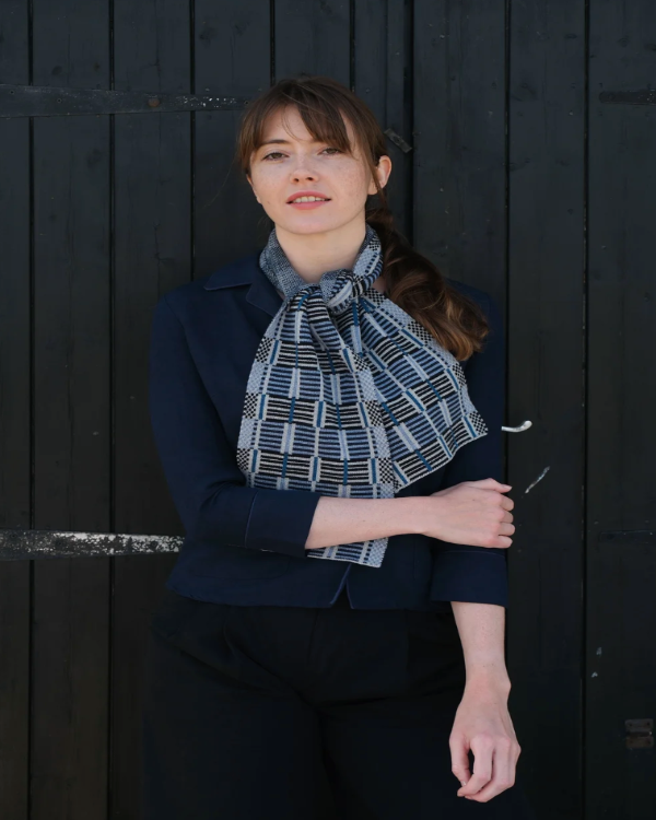 QUINTON CHADWICK LADDERS SCARF IN FOSSIL COLOURS