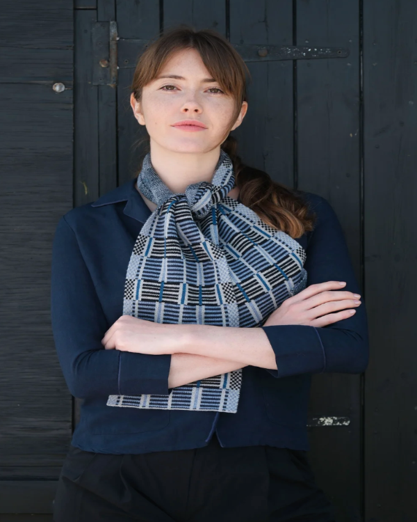 QUINTON CHADWICK LADDERS SCARF IN FOSSIL COLOURS