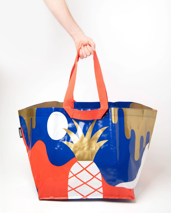 Beach bag 2025 with pineapple