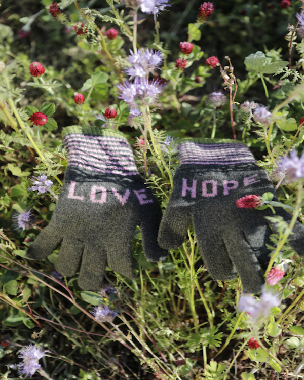 QUINTON CHADWICK LOVE HOPE GLOVES IN DARK GREEN & PINK ORCHARD COLOURS